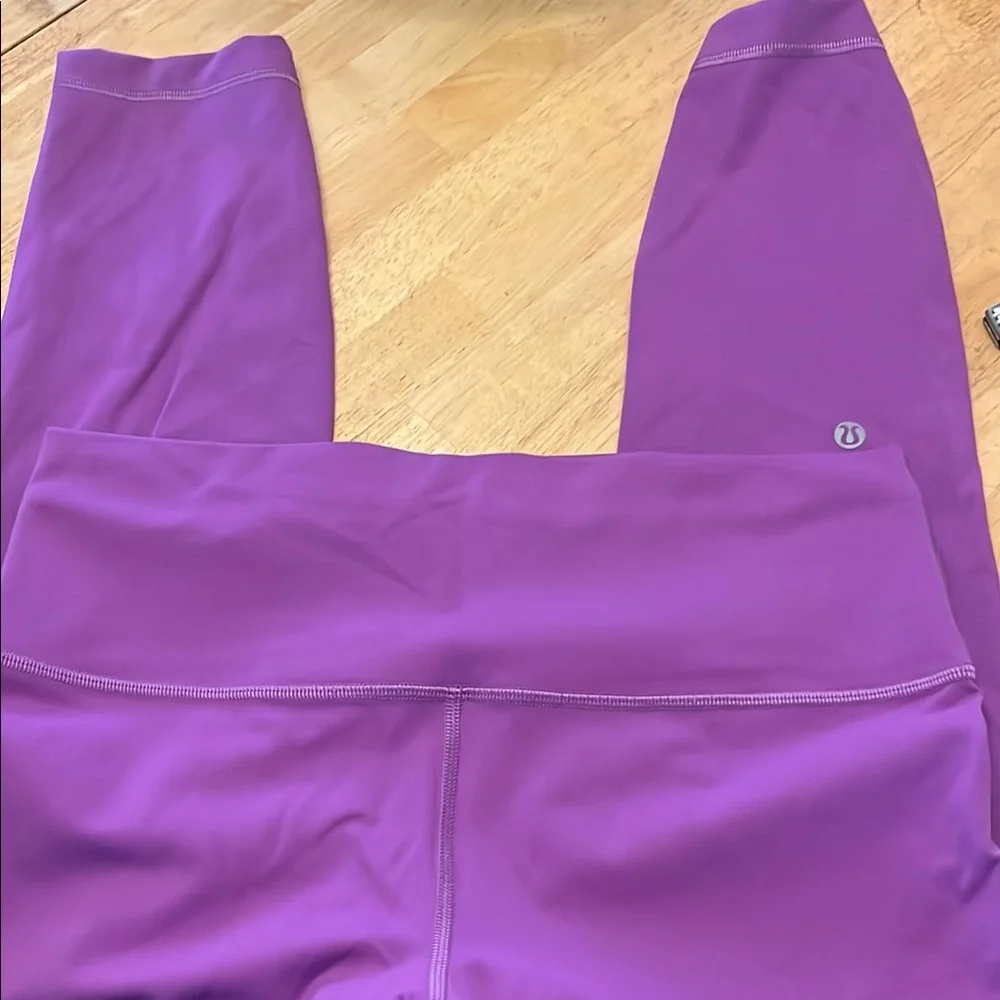 Lululemon Align Leggings - Picture 1 of 4